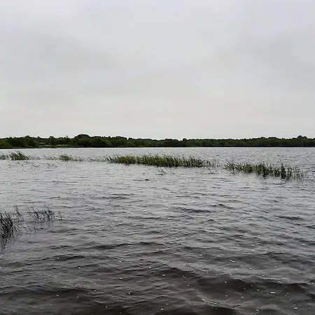 5 Person In Ansager-by Traum Ansager